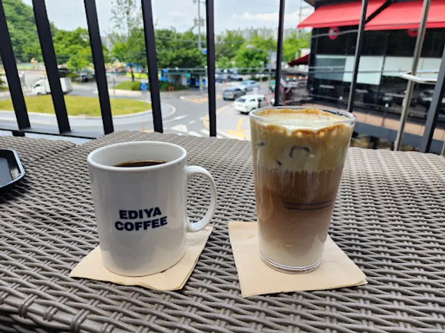 이디야 수변공원점