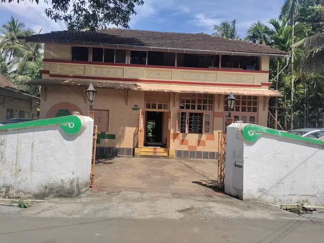 Apnaghar Tourist Home