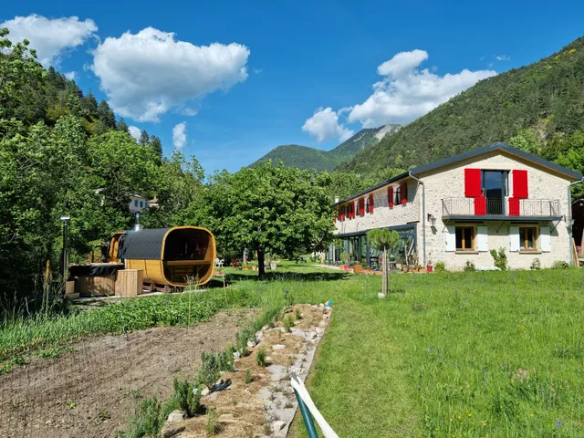 LA BERGERIE A MENEE Chambres d'hôtes à chatillon en diois