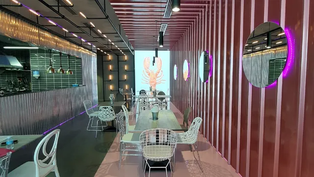 Buckets & Buckets مطعم