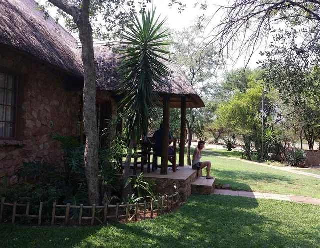 Kwamahla Lodge