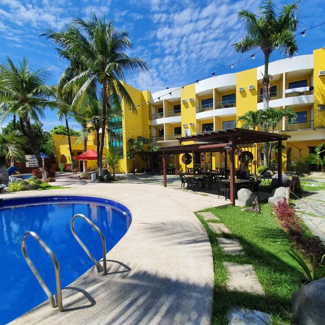 Country Village Hotel