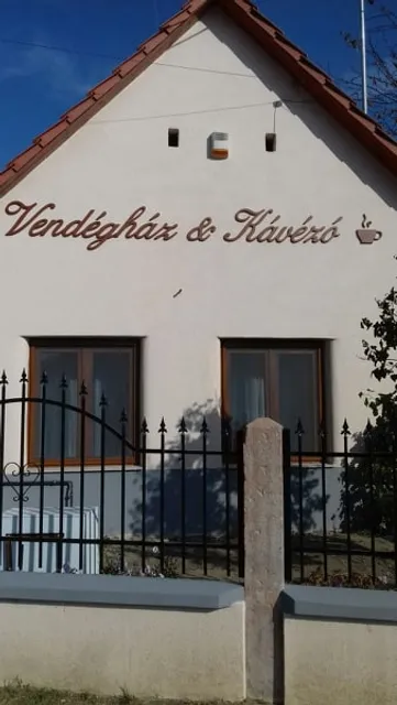 Vendégház és kávézó Bokod