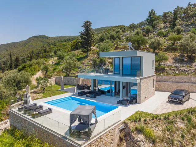 Zen Villa - Luxury Villa in Lefkada