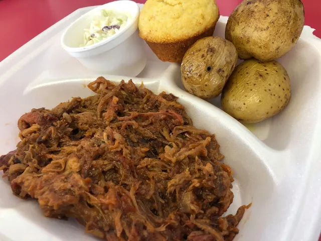 Papa Charlies Barbeque & Ice Cream