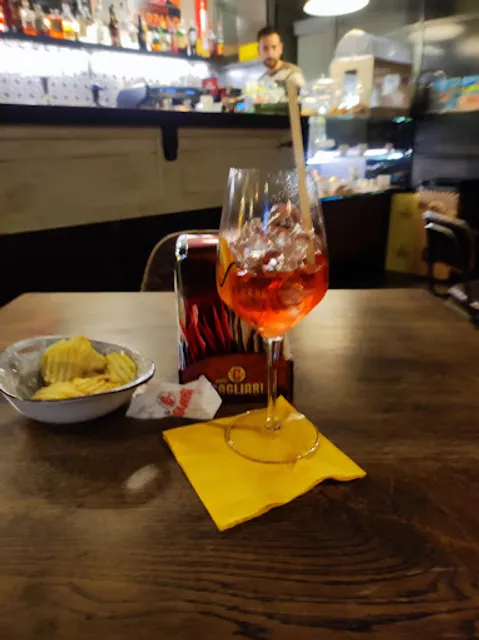 ViaeVai...coffee and wine