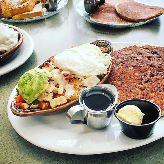 U.S. Egg Brunch + Cocktails