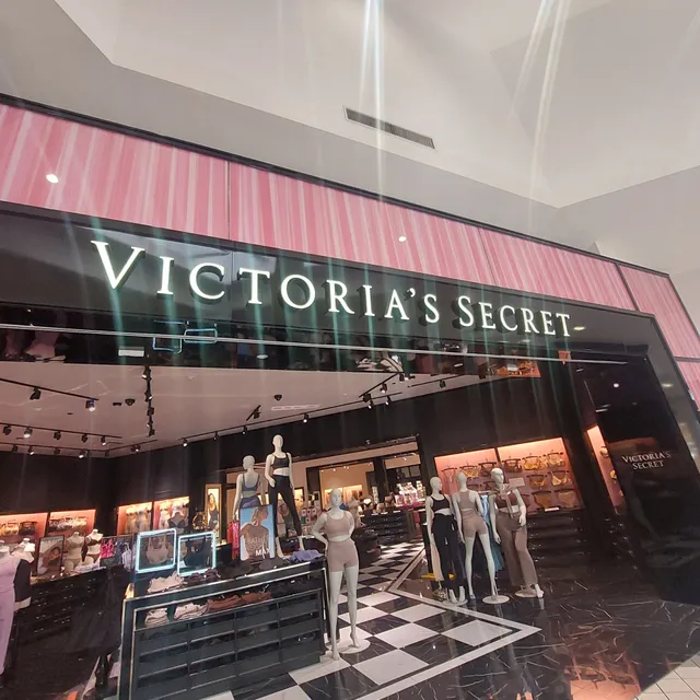 Victoria's Secret & PINK