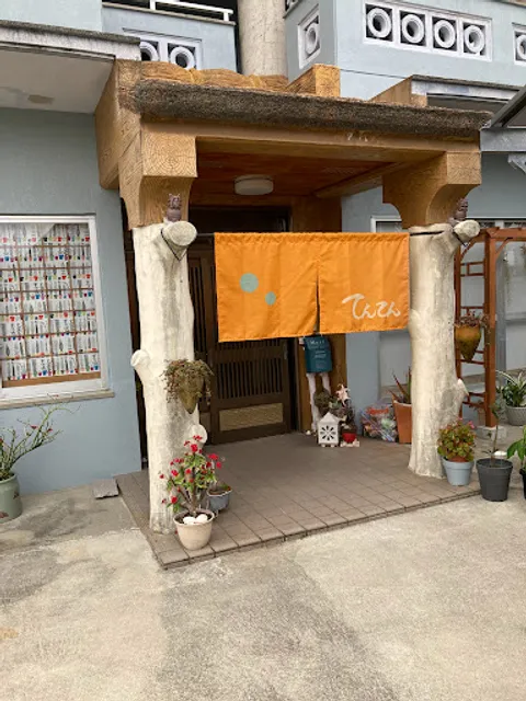 Okinawa Soba Cafe TenTen