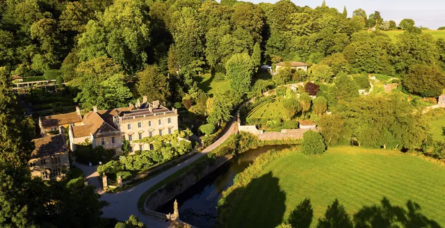 Rowley Cottage at Iford Manor