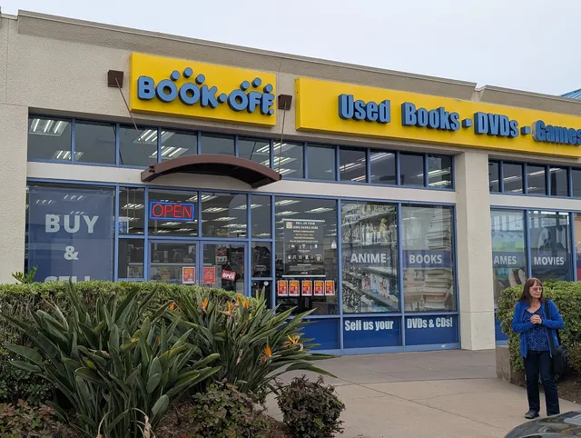 BOOKOFF San Diego