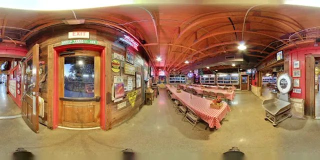 Rudy's "Country Store" and Bar-B-Q