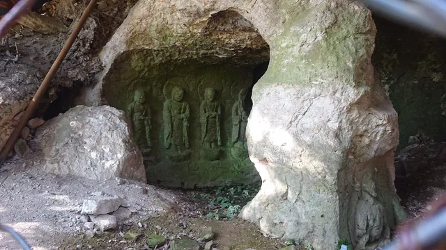 Kasugayama Stone Cavern Buddhas