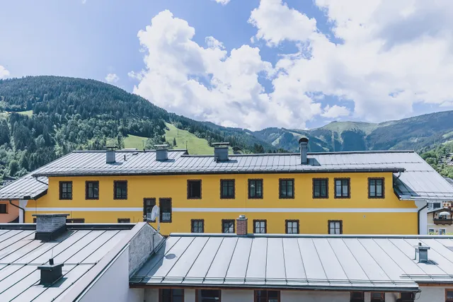 Alpine City Living Apartments