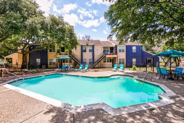 Bridgewater Apartments