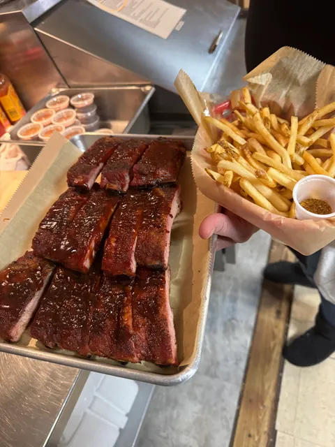 Jack's Roadside BBQ Bar & Grill