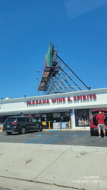 Tarzana Wine & Spirits
