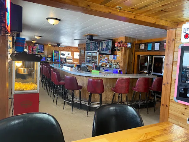 The Brass Lantern Pub and Grill