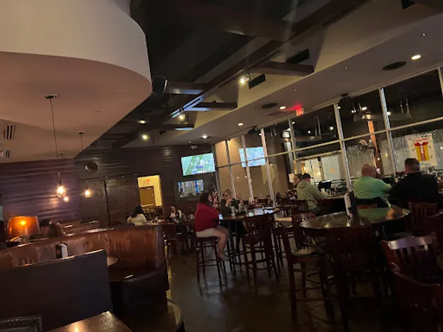 Kelly's at the Village