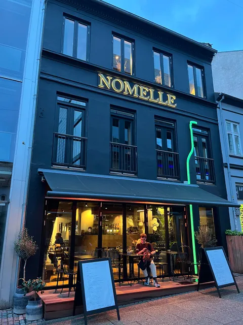 Nomelle - Bistro & Bar