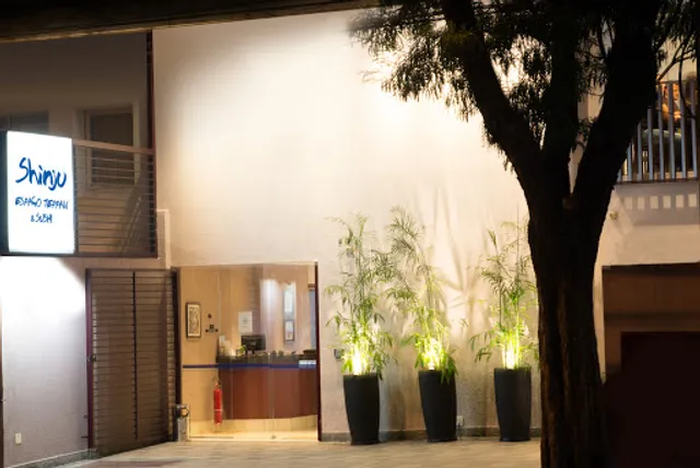 Shinju - Espaço Teppan & Sushi