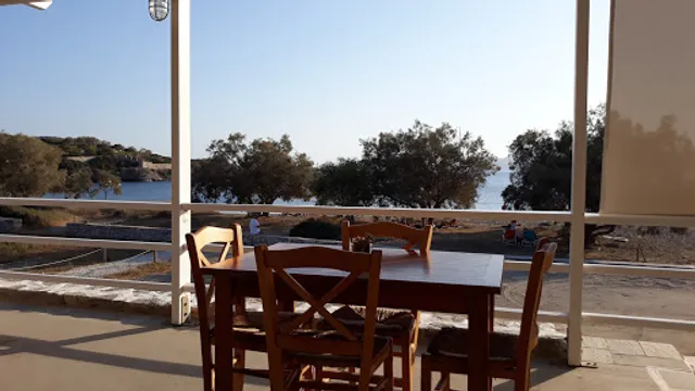 Livadi cafe + restaurant