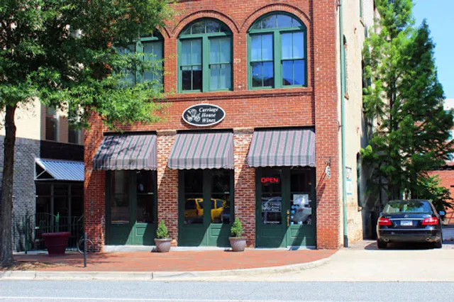 Carriage House Wines