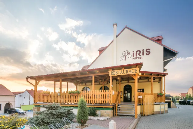 Hotel IRIS