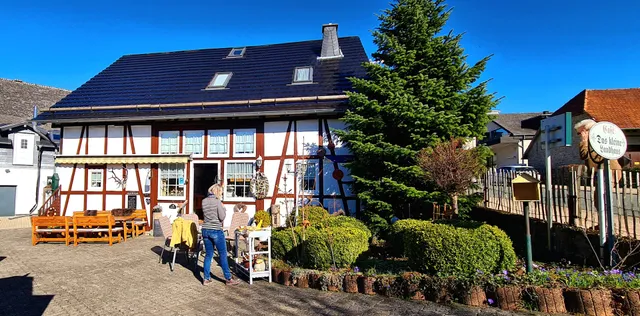 This small country house