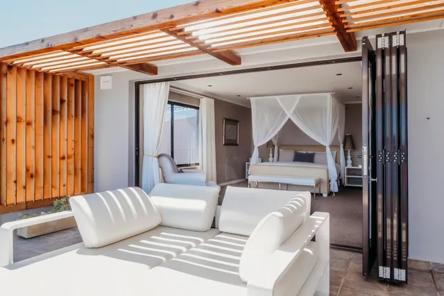 Cliff Lodge Guest House