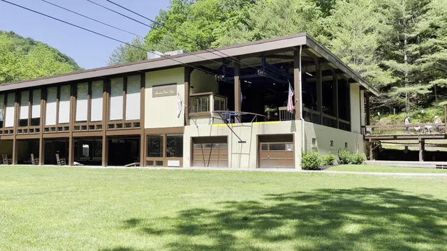 Mountain Creek Lodge