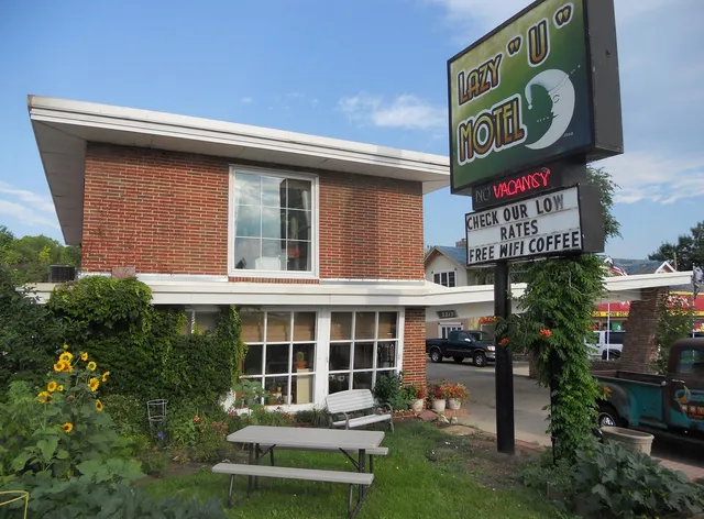 Lazy "U" Motel