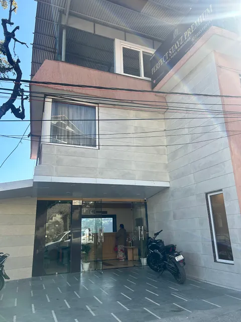 Hotel Super, Perfectstayz Premium, near picture palace