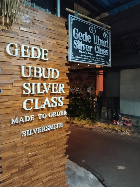 Gede Ubud silver class