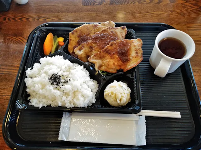 Café IL FANTINO（カフェ・イル・ファンティーノ）