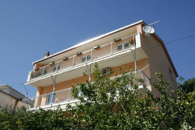 Apartments Nives Suhi Potok