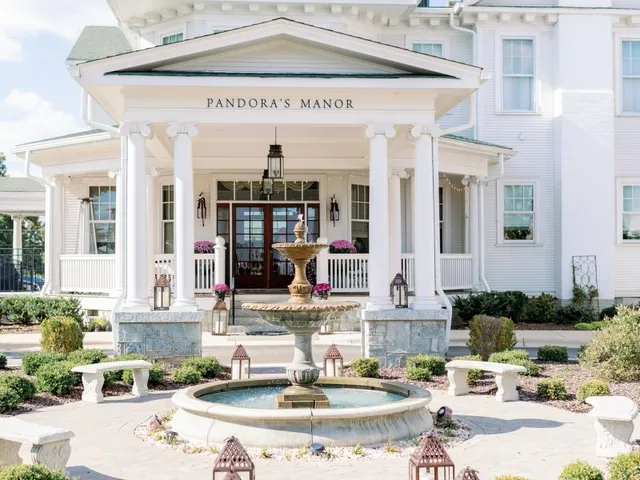 Pandora's Manor Bed & Breakfast