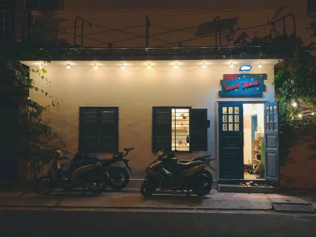 Coral House Homestay Nha Trang