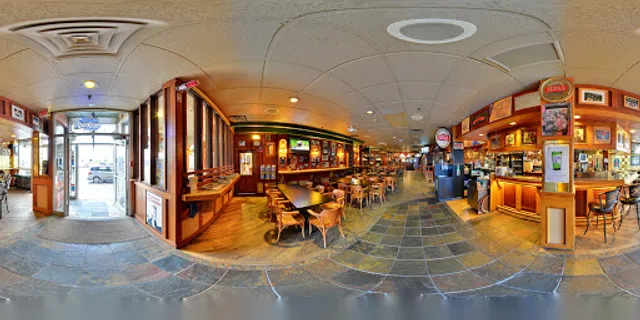 De'd Dog Bar & Grill