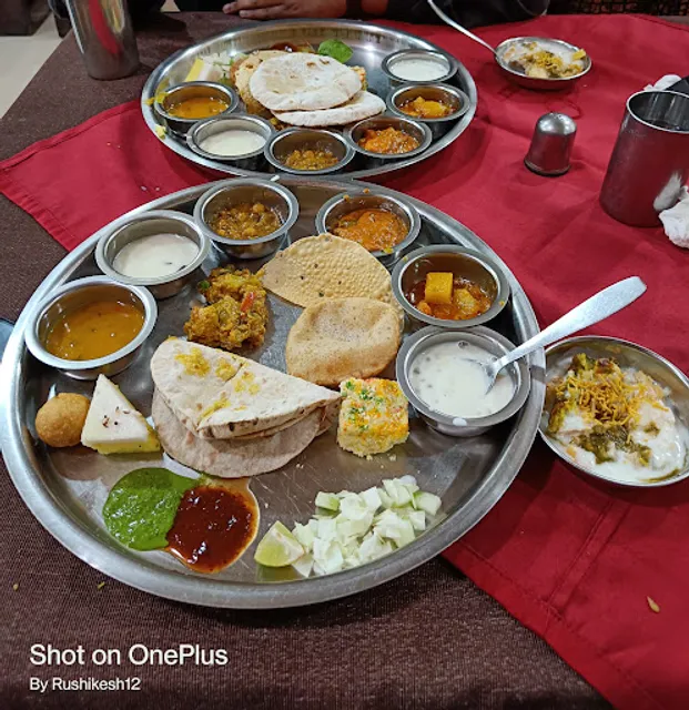 Hotel Sukhakarta Pure Veg