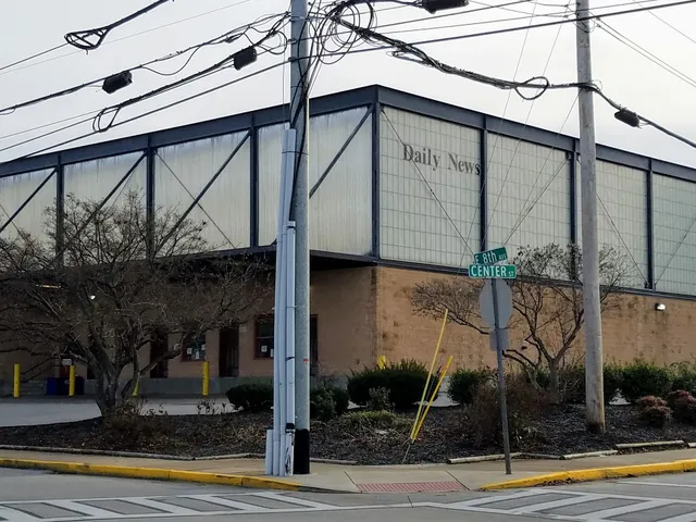 Bowling Green Daily News