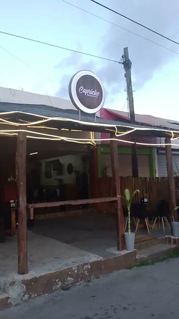 Capricho Restaurant-Bar