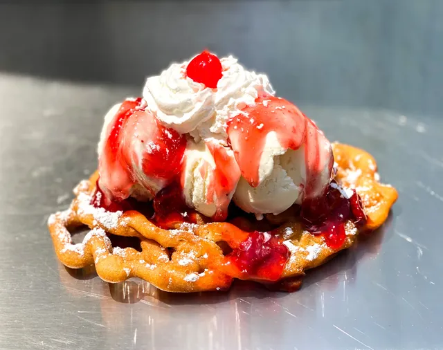 The Polar Parlor Pizza & Ice Cream