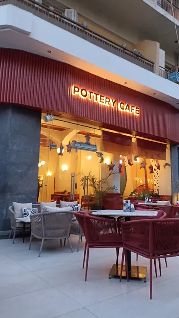 Pottery Cafe