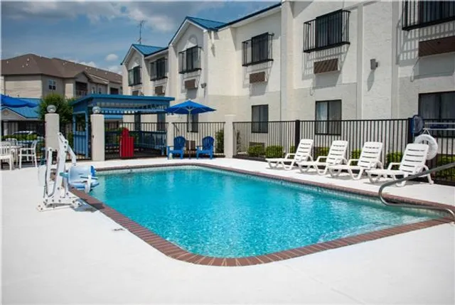 Days Inn by Wyndham Troy