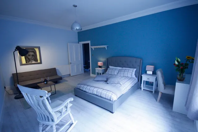 Edinburgh Art Apartments