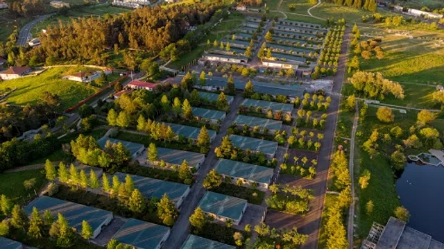 Albergue privado Monte do Gozo