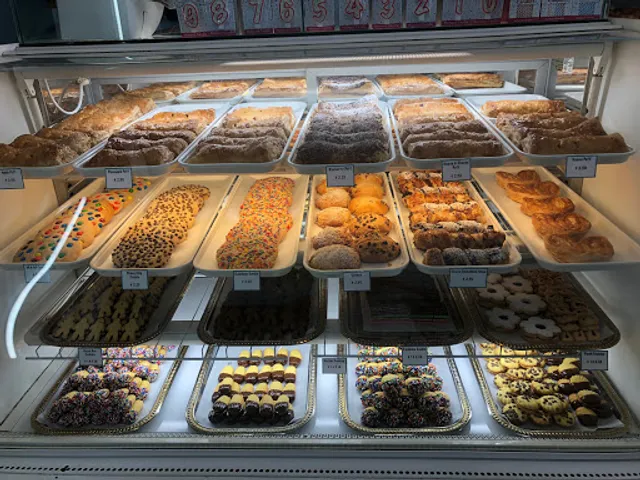 Cookies and Cream Pastry Shop