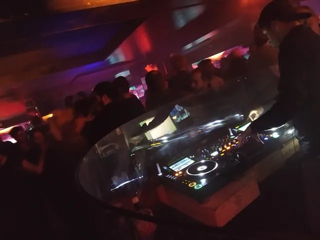 Le Cercle - Boite de nuit à Bordeaux