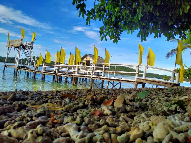 Bani Beach Resort Lavezares N.Samar